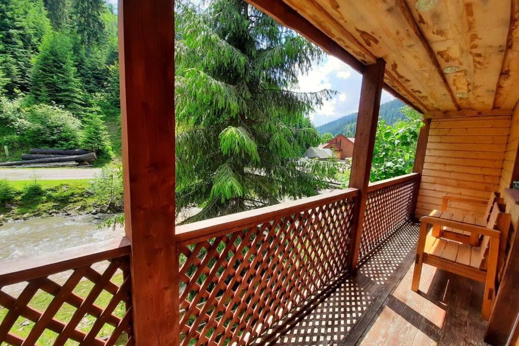 Сімейний Номер 2 Садиба У Ані Synevyrs'ka Polyana Exterior photo